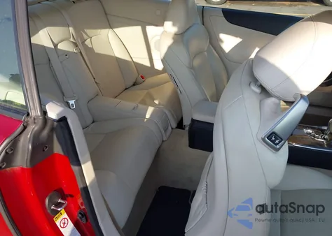 2010 Lexus Is 250C from USA, damaged, VIN JTHFF2C22A2513367